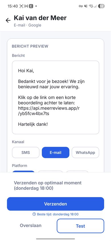 Scherm om Google reviewverzoek te sturen via SMS, e-mail of WhatsApp Lite